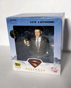 DC Direct "LEX LUTHOR" Returns Best Buy Exclusive | Limited Edition Collectible - Picture 1 of 2