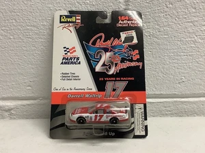 Revell Racing 25 Aniversario Darrell Waltrip #17 Western Auto 1/64 Diecast - Imagen 1 de 3