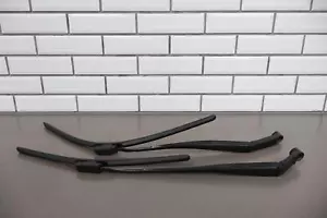 14-19 Lexus GX460 Pair LH&RH Windshield Wiper Arms W/ Blades (Lightly Weathered) - Foto 1 di 22