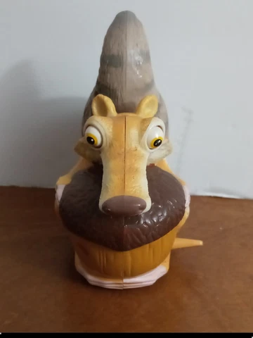 Ice Age scrat  the squirrel wind up toy Fox 2005 Scurrying Scrat Cover