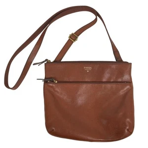 Fossil Phoebe Crossbody Leather Bag Honey Brown Lined Minimalist Classic Cowhide - Picture 1 of 12
