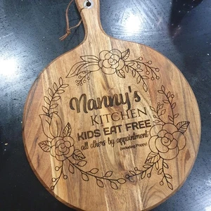 Personalised Timber Laser Etched Serving Board - Mothers day - Picture 1 of 6