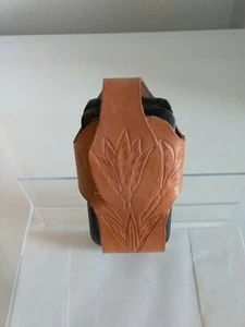 Flip phone leather case - hand crafted and hand tooled - new - FREE SHIPPING - Picture 1 of 8