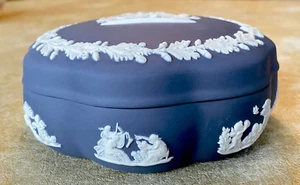 Vtg Wedgwood Neoclassical Dark Blue Jasperware Dresser Powder Box Trinket Dish - Picture 1 of 15