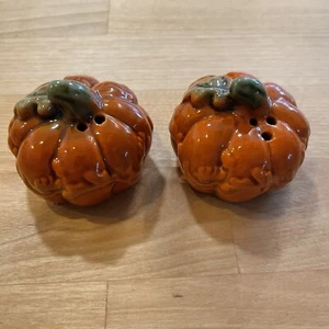 MINITURADOR DE SAL Y PIMIENTA CALABAZA VINTAGE 2" - Imagen 1 de 6
