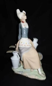 Lladro Spanish Porcelain Figurine 4979 MILKMAID with WHEELBARROW, 12 1/4" Tall - Picture 1 of 5