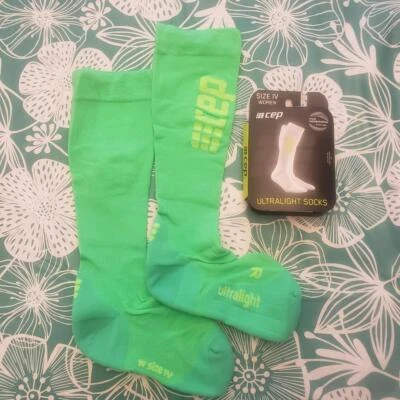 CEP - Calcetines altos de compresión para mujer 20mmhg Elige la talla y el color y el estilo Foto 1 de 4
