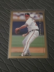Kevin Millwood 1999 TOPPS Baseball Card - Picture 1 of 2