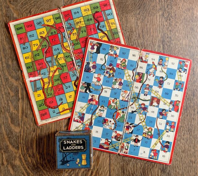 Preços baixos em Cardinal Snakes & Ladders Jogos tradicionais e de  tabuleiro