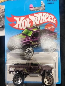 2016 Hot Wheels 1987 Toyota Pickup Purple On Target Exclusive Retro Card DNF22 - Bild 1 von 4