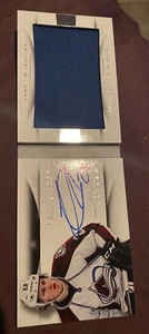 2013-14 National Treasures NATHAN MACKINNON Rookie Jumbo Jersey Auto #55/99 - Foto 1 di 4