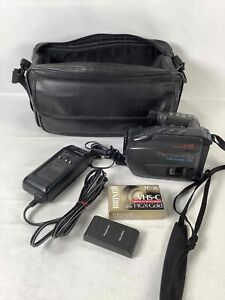 Vtg Panasonic Palmcorder IQ PV-IQ205D VHS-C Camcorder w/Battery+Charger+ in Case