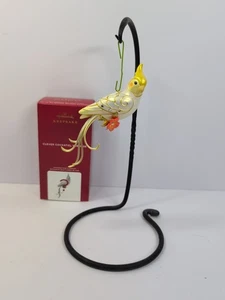 2020 Hallmark Clever Cockatiel Surprise" --"ORO"-- Ornamento - Foto 1 di 4