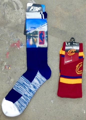 3 Pack Cleveland Cavaliers Cavs NBA Men Large Socks Memorial Bridge Stripes Crew Cover