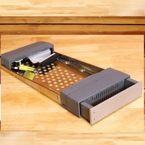 Apple Xserve Server RAID 3.5" IDE/ATA Hard Drive Caddy LOT of 6 ONLY $49! - Afbeelding 1 van 6