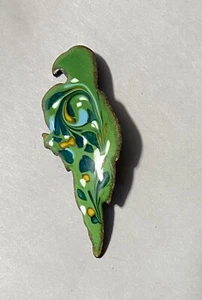 Enamel on Copper Pin Brooch -SIGNED INGA-PARROT SHAPE -GREEN COLOR - Picture 1 of 2