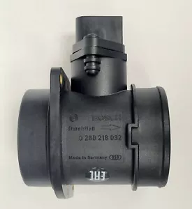 Bosch Mass Air Flow Sensor 280218032 for Audi Volkswagen A4 Quattro TT 2000-2001 - Picture 1 of 5