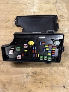 OEM 11-14 Jeep Patriot Compass Fuse Box Relay Junction Block TIPM P04692342AD - Picture 1 of 9