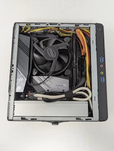 GIGABYTE Z590I AORUS ULTRA ITX, i5-11400 11th Gen, 16GB DDR4 RAM, 256 SSD, AC - Picture 1 of 5