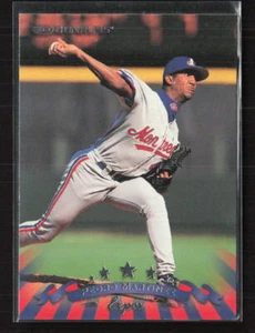 1998 Donruss #18 Pedro Martinez Montreal Expos (N) - Picture 1 of 2