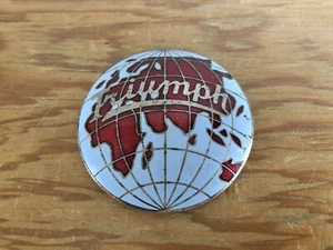 TRIUMPH ORIGINAL ENAMEL GLOBE HUB CAP MEDALLION BADGE - EMPIRE CC PARTS - Picture 1 of 12