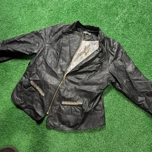 Roz & Ali schwarz Kunstleder Größe 14/16 Jacke Detail durchgehender Reißverschluss Motorrad Biker - Bild 1 von 7