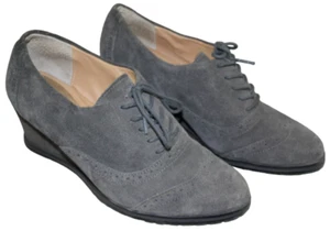 Ellen Tracy Active Gray Tobin Suede Leather Wedge Booties Womens Shoe 7.5 FLAW - Picture 1 of 10