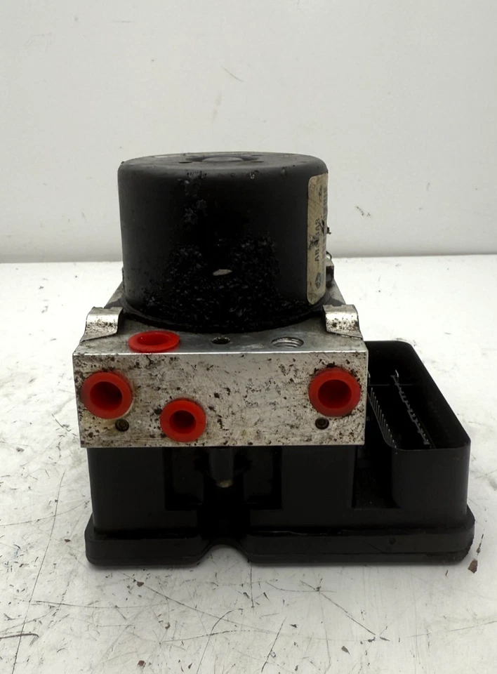 Controlador ABS FRENO ANTIBLOQUEO 00008948C100 B361-21 Jeep OEM Foto 1 de 4