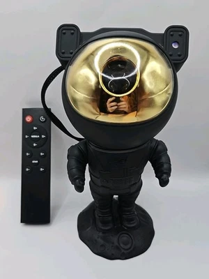 Mooyran Astronaut Starry Sky Night Light Projector - White - Image 1 of 4