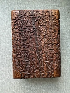 Antique Kashmir Walnut Wood Carving Trinket - Jewelry Box Floral Anglo-Indian - Picture 1 of 14