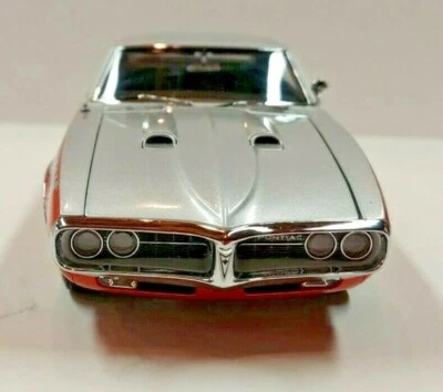 EXACT DETAIL 1967 PONTIAC FIREBIRD 400 BILL KNAFEL TIN INDIAN 1:18 SCALE  - Image 1 of 4