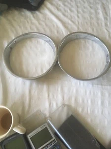 OEM RH And LH HEAD LIGHT LAMP BEZEL 55055046 55055047 1997-2006 JEEP  - Bild 1 von 7