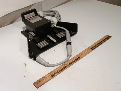 Interruptor de pie monopolar Covidien E6008 Valleylab cable de 10' resistente al agua Foto 1 de 4