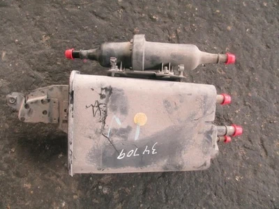 Bote de carbón de vapor de combustible 2001 02 03 04 05 06 07 08 09 Volvo S60 Foto 1 de 2