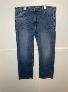 Levi Strauss Signature Bootcut Jeans Men's Size 42x32 Blue Denim Pants - Picture 1 of 15