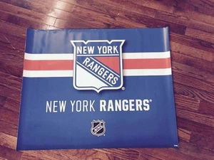 BANNER VINILE NEW YORK RANGERS 32" X 26" - Foto 1 di 1