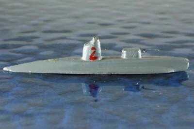 Altes U-Boot  Hersteller Wiking 400a/4P   ,1:1??? Schiffsmodell - Bild 1 von 3