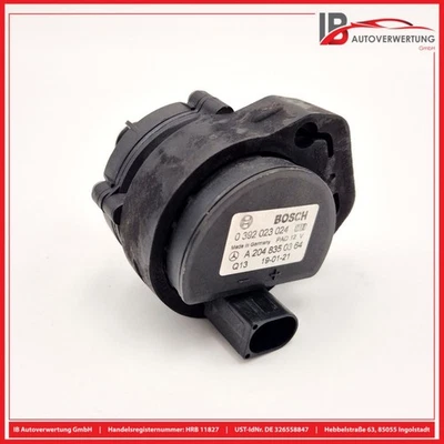 Zusatzwasserpumpe Umwälzpumpe A2048350364 MERCEDES C-KLASSE C220 D S205 BOSCH - Image 1 of 4