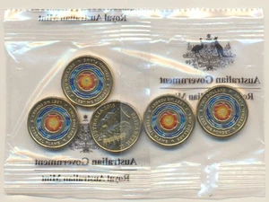 Australia 2018 $2 ANZAC Eternal Flame Coloured Royal Australian Mint 5 Coin Bag  - Bild 1 von 1