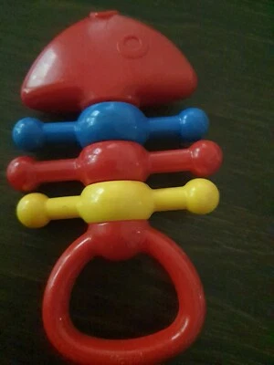 Royal De Colección 1987 Coleccionable Japón Bebé Juguete Pez Mano Sonajero Colores Primarios  Foto 1 de 4