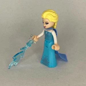 *NEW* Elsa minifigure LEGO Disney Princess 41155 - Picture 1 of 3