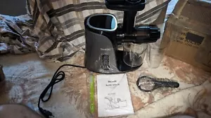 Brewsly Slow Juicer Machine Green Model: GM3002 Amazon Return Never Used Tested - Picture 1 of 8