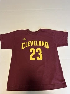 Adidas Cleveland Cavaliers LeBron James T-shirt #23 Youth Size Medium 10/12 - Picture 1 of 5