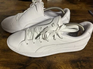 PUMA Damen Basket Crush Emboss WN's Sneaker (EU 38) - Bild 1 von 6