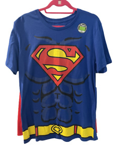 NWT Superman Short Sleeve Graphic T-Shirt W Detachable Cape Royal Blue Size L