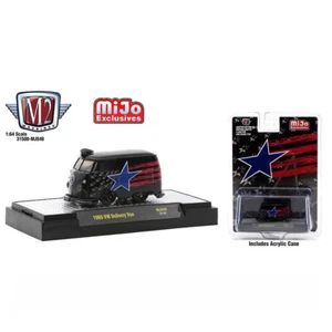 M2 Machines 1:64 1960 Volkswagen Delivery Van Stars and Strip  - Picture 1 of 1