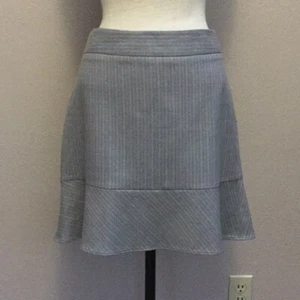 Banana Republic Gray Pinstripe Wool Vintage skirt '04 10 - Picture 1 of 4