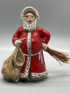 Figura de Papá Noel Goebel con escoba y saco #44350-09 1975 - Imagen 1 de 8