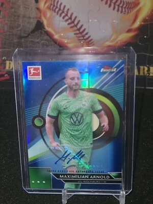 2022-23 Topps Finest Bundesliga Maximilian Arnold Blue Refractor #/65 - Image 1 of 2