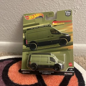 Hot Wheels Premium Deutschland Design Mercedes-Benz Sprinter 1:64 Diecast - Picture 1 of 2